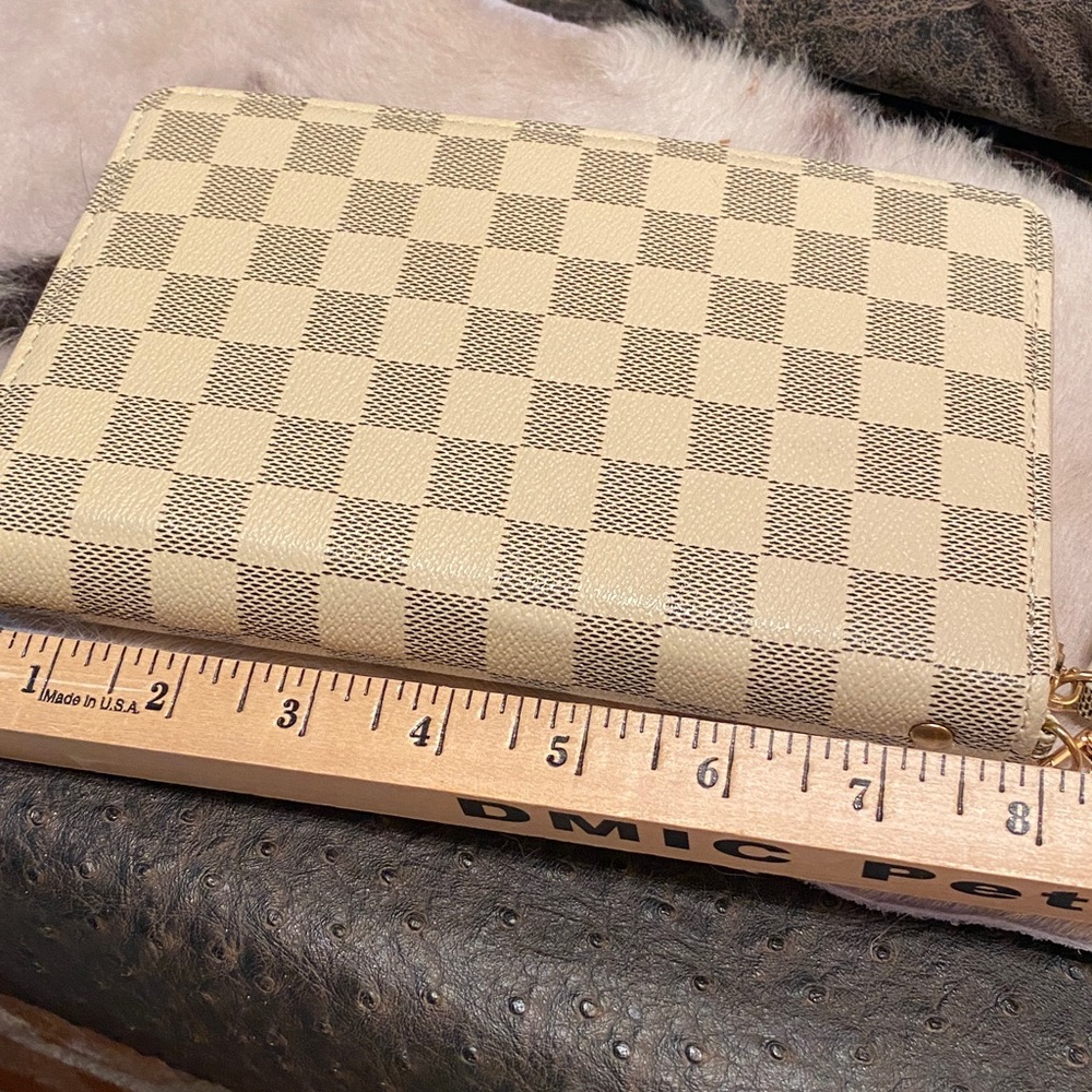 Justshik wristlet strap - Picture 2 of 8